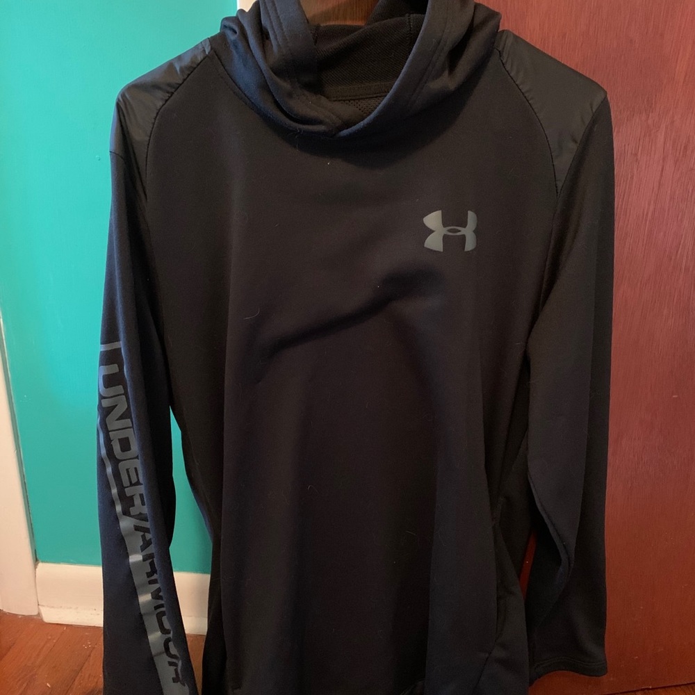 Under Armour hooded long sleeve